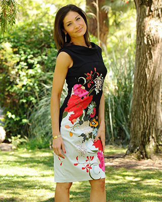 Florals and a Mod Inspired Dress Perfect For Springtime Brunches